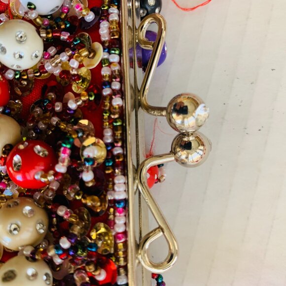 Unique Heavily Beaded Purse | Art to Wear | Rhinestone Detail Evening/Party Bag - Picture 8 of 11